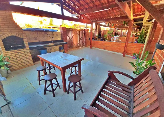 Chale Aconchegante Com Vista Para Piscina