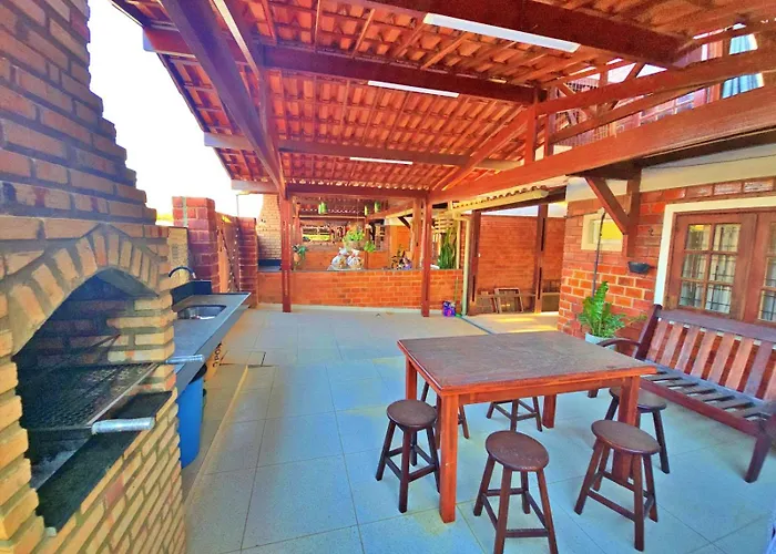 Chale Aconchegante Com Vista Para Piscina
