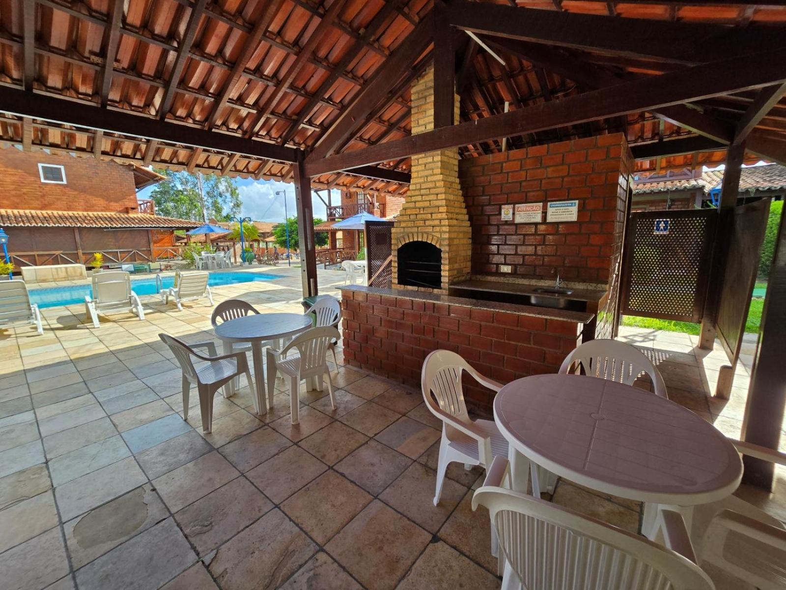 Chale Aconchegante Com Vista Piscina Chalet